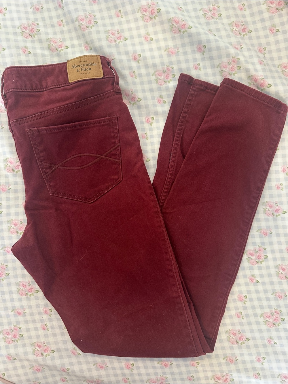 Abercrombie & Fitch Women's Maroon Skinny Jeans Size 6